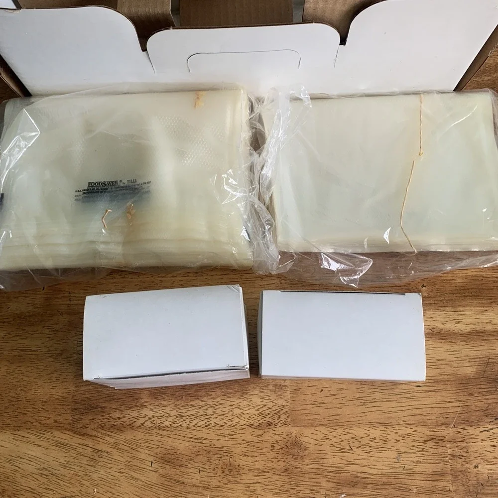 Vintage FreshSaver Plus & VacLoc Sealer by Tilia Open Box With Little To No Use
